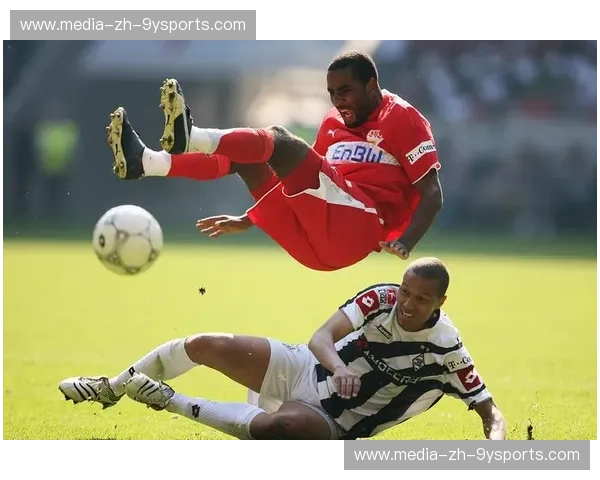 法兰西的铁血对决：昂热与雷恩的恩怨情仇